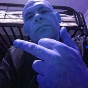 Meet your Posher, Adam